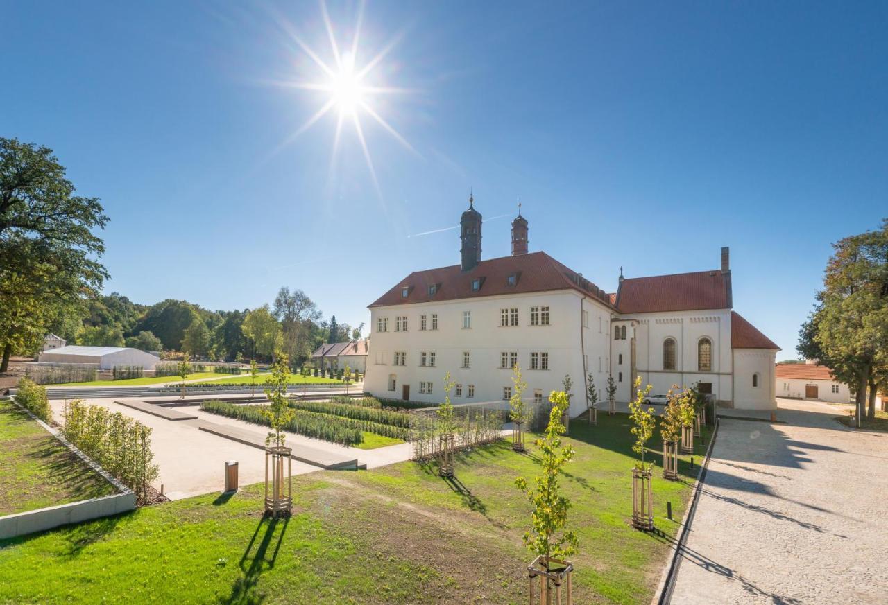 Chateau Clara Futura Dolni Brezany المظهر الخارجي الصورة